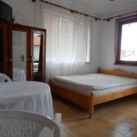 ゲストハウス Guest House Kranevo